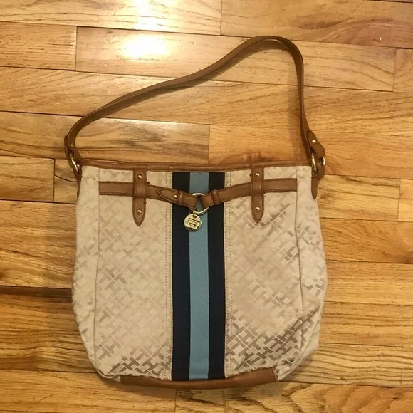 Tommy Hilfiger vintage tan logo shoulder bag with blue stripes down the middle - Picture 2 of 7